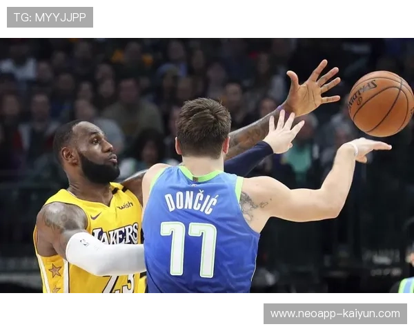 东契奇与巴特勒首度亮相新球队揭幕战 引领赛季新篇章